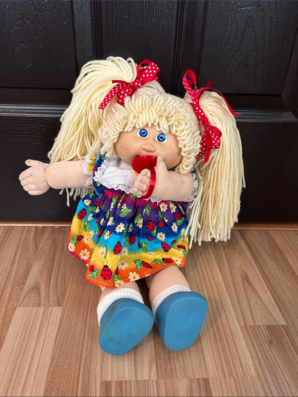 Blonde Cabbage Patch Girl - Picture 2 of 5